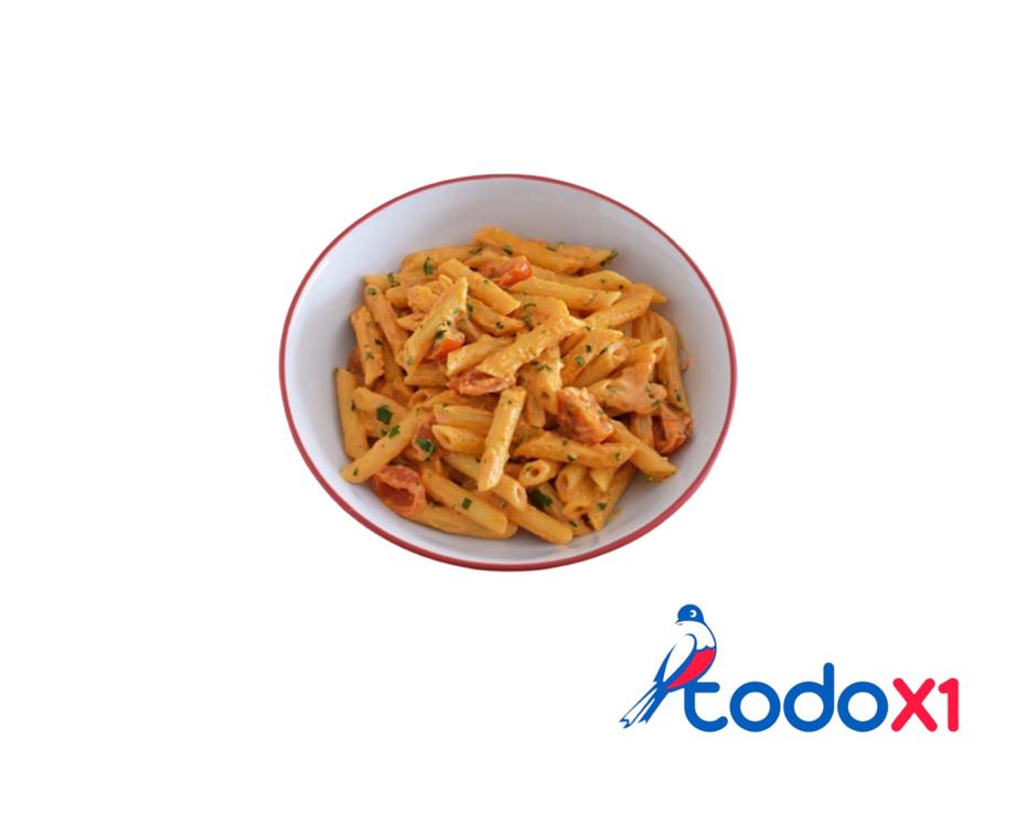 2456546 Pasta corta con jamon y queso - Imagen 1