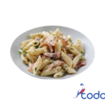 Pasta corta carbonara con bacon